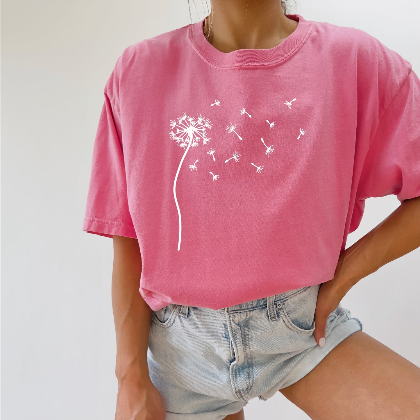 Dandelion Dreams Tee 🌿