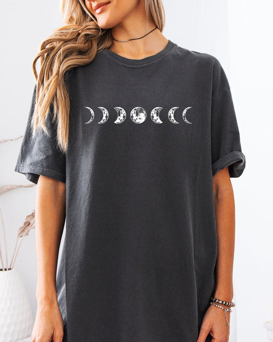 Moon Phase Tee 🌙 | Cozy Nature Graphic Tee