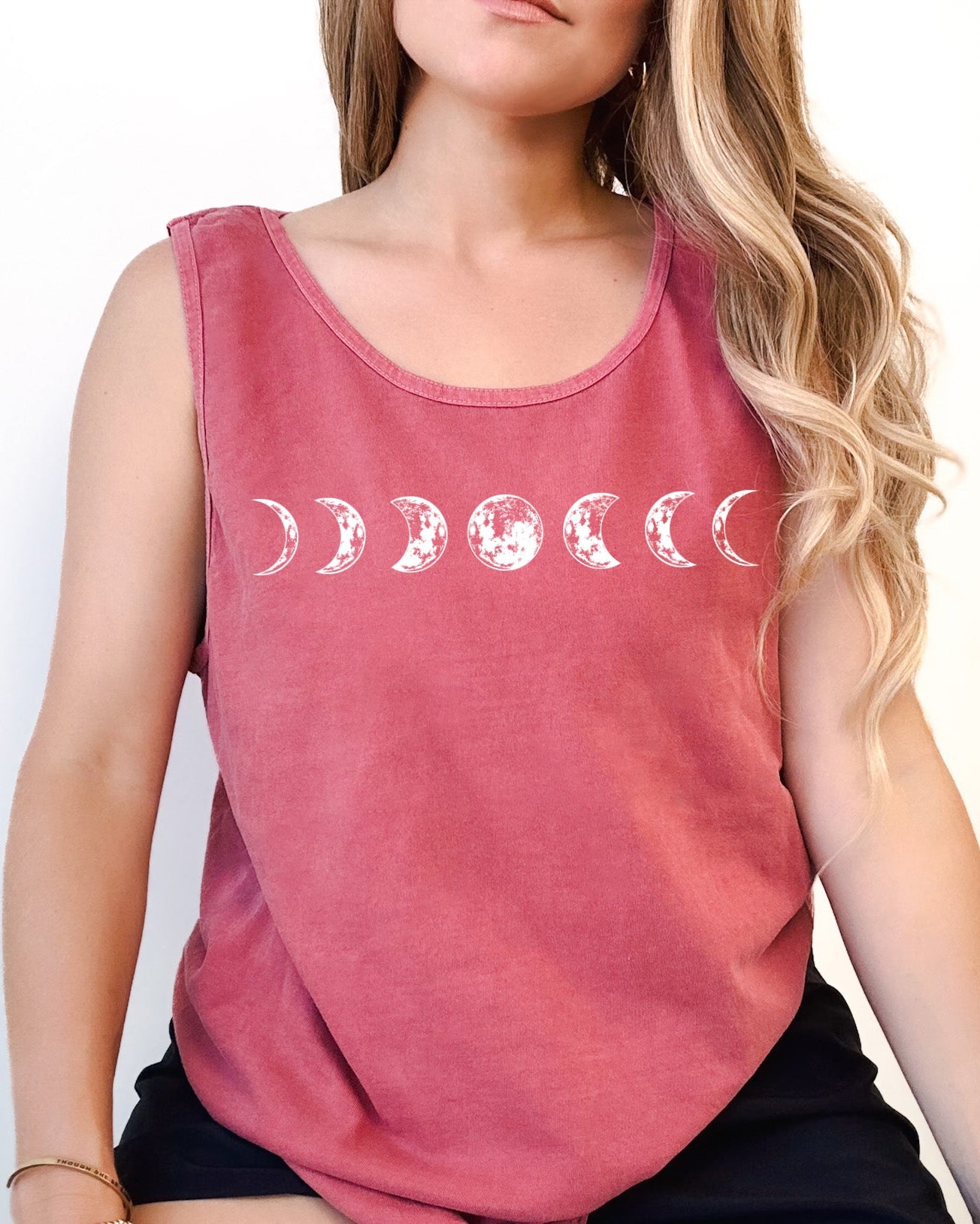 Moon Phase Tank 🌙 | Cozy Nature Graphic Tank