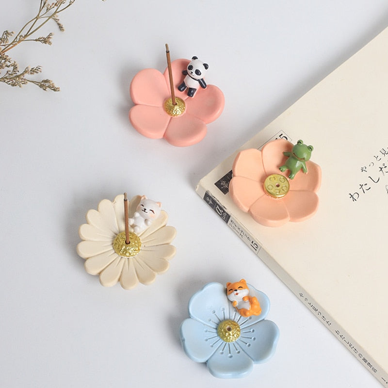 🌞Sakura Animal Incense Holder