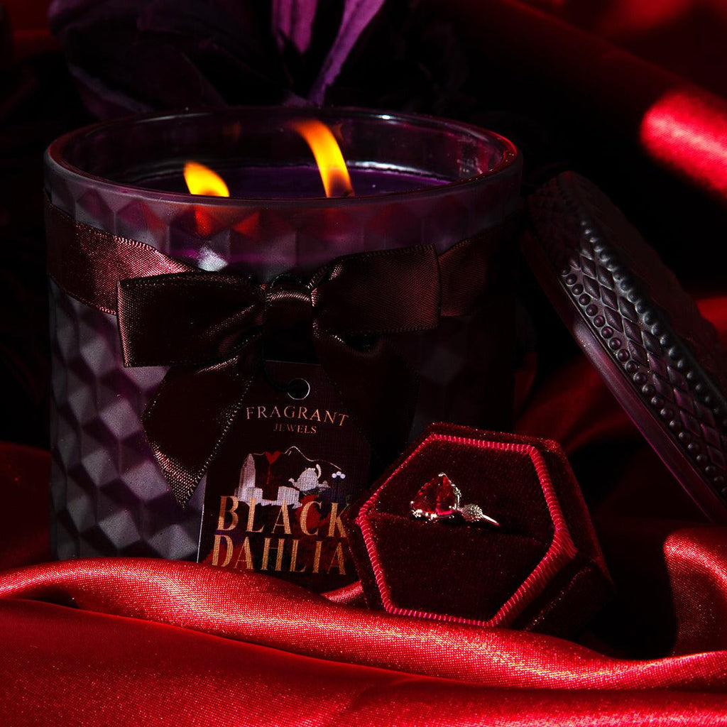 🖤Velvet Midnight Candle
| Satin Collection - Jewel Candle